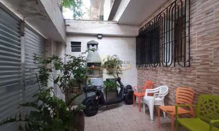 Casa Sobreposta Baixa - Bairro Ponta da Praia - Santos/SP
