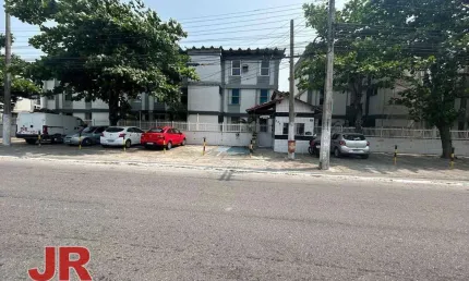 Apartamento com 2 dormitórios à venda, 49 m² por R$ 330.000,00 - Braga - Cabo Frio/RJ