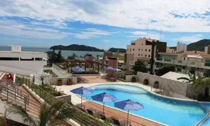 Cobertura Home Club com vista mar com 04 dormitórios e 03 garagens