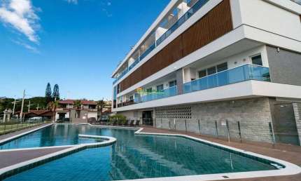 Apartamento em condomínio beira mar a venda na praia de Bombas