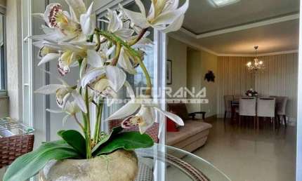 Apartamento com 03 dormitórios com vista mar na praia de Quatro Ilhas em Bombinhas/SC