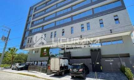 Apartamento/Studio, com piscina, no Residencial Elegance