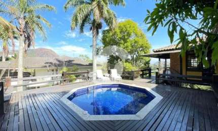 Casa com 3 quartos para alugar na Estrada Pacheco de Carvalho, nº 1103, c, Pendotiba, Niterói, 209 m2 por R$ 6.500