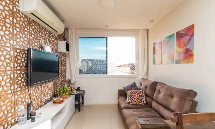Apartamento com 3 quartos à venda na Rua Doutor Malheiros, 101, Santo Antônio, Porto Alegre, 68 m2 por R$ 400.000