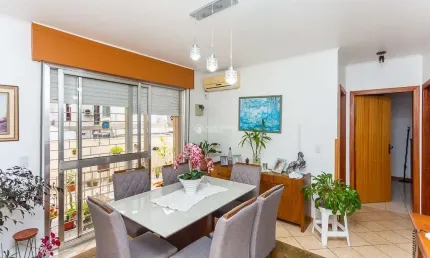 Apartamento com 2 quartos à venda na Avenida Bento Gonçalves, 1256, Partenon, Porto Alegre, 113 m2 por R$ 360.000