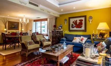 Apartamento com 3 quartos à venda na Avenida Bagé, 1222, Petrópolis, Porto Alegre, 246 m2 por R$ 1.798.000
