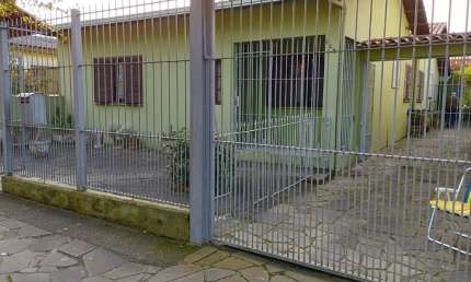 Casa com 2 quartos à venda na Rua Doutor Pereira da Cunha, 246, Partenon, Porto Alegre, 160 m2 por R$ 700.000
