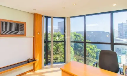 Sala comercial à venda na Rua Vinte e Quatro de Outubro, 1100, Moinhos de Vento, Porto Alegre, 22 m2 por R$ 169.500