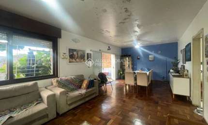 Casa com 2 quartos à venda na Rua Arnaldo Ballve, 96, Jardim Itu Sabará, Porto Alegre, 153 m2 por R$ 799.000