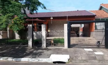 Casa em condomínio fechado com 3 quartos à venda na Rua Dinarte de Albuquerque, 35, Parque Santa Fé, Porto Alegre, 178 m2 por R$ 570.000