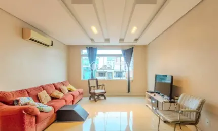 Apartamento com 3 quartos à venda na Rua Mariante, 1026, Rio Branco, Porto Alegre, 123 m2 por R$ 545.000