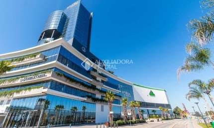 Sala comercial à venda na Avenida Padre Cacique, 2703, Praia de Belas, Porto Alegre, 34 m2 por R$ 640.000