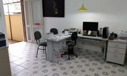 Apartamento com 2 quartos à venda na Avenida Venâncio Aires, 169, Cidade Baixa, Porto Alegre, 57 m2 por R$ 212.000