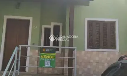 Casa com 3 quartos à venda na Rua Azise Pedro Falcão, 33, Hípica, Porto Alegre, 125 m2 por R$ 395.000