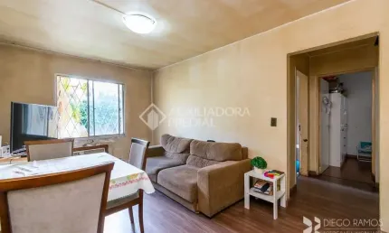 Apartamento com 2 quartos à venda na Beco Antônio Carvalho, 2600, Jardim Carvalho, Porto Alegre, 59 m2 por R$ 150.000