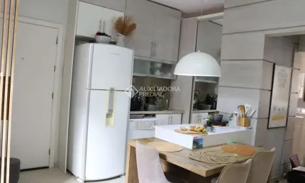 Apartamento com 2 quartos à venda na rua tiradentes, 170, independência, porto alegre, 72 m2 por r$ 650.000