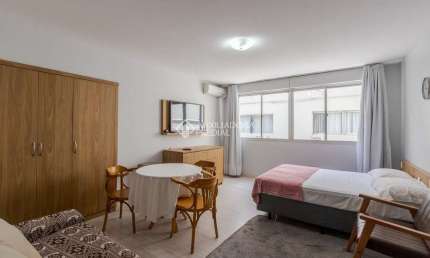 Apartamento com 1 quarto à venda na Rua Duque de Caxias, 1705, Centro Histórico, Porto Alegre, 32 m2 por R$ 270.000