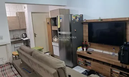 Apartamento com 1 quarto à venda na Rua Carlos Estevão, 473, Jardim Leopoldina, Porto Alegre, 31 m2 por R$ 96.000