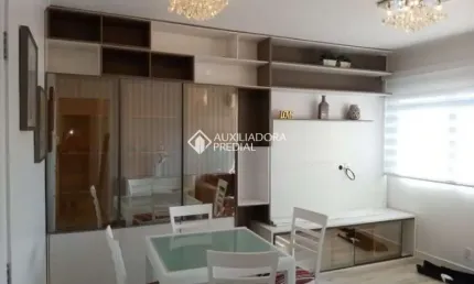 Apartamento com 3 quartos à venda na Rua Antônio Joaquim Mesquita, 570, Passo da Areia, Porto Alegre, 69 m2 por R$ 630.000