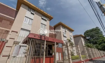 Apartamento com 2 quartos à venda na Avenida Plínio Brasil Milano, 2175, Auxiliadora, Porto Alegre, 50 m2 por R$ 250.000
