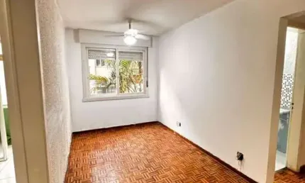 Apartamento com 1 quarto à venda na Rua Ângelo Crivellaro, 500, Jardim do Salso, Porto Alegre, 44 m2 por R$ 142.000