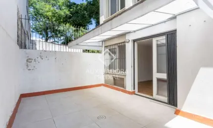 Apartamento com 2 quartos à venda na Avenida Coronel Lucas de Oliveira, 2246, Petrópolis, Porto Alegre, 76 m2 por R$ 450.000