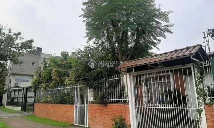 Casa com 3 quartos à venda na Rua Sargento Nicolau Dias de Farias, 50, Tristeza, Porto Alegre, 212 m2 por R$ 1.050.000