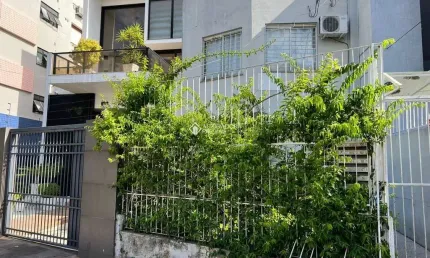 Apartamento com 2 quartos à venda na rua felipe de oliveira, 175, petrópolis, porto alegre, 70 m2 por r$ 350.000