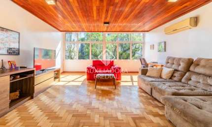 Apartamento com 3 quartos à venda na Rua Garibaldi, 1080, Bom Fim, Porto Alegre, 133 m2 por R$ 670.000