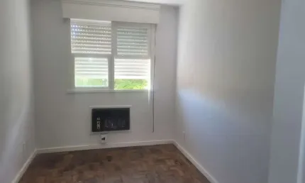 Apartamento com 2 quartos à venda na Travessa Escobar, 529, Camaquã, Porto Alegre, 48 m2 por R$ 166.000