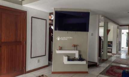 Casa com 3 quartos à venda na Rua Coronel Villagran Cabrita, 265, Partenon, Porto Alegre, 216 m2 por R$ 638.000