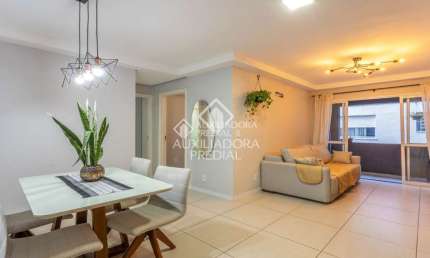 Apartamento com 2 quartos à venda na Travessa Serafim Terra, 63, Jardim Botânico, Porto Alegre, 69 m2 por R$ 435.000