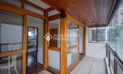 Apartamento com 3 quartos à venda na Rua Eça de Queiroz, 384, Petrópolis, Porto Alegre, 96 m2 por R$ 937.000