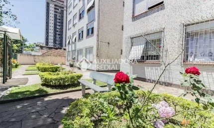 Apartamento com 2 quartos à venda na rua são manoel, 1900, rio branco, porto alegre, 71 m2 por r$ 245.000