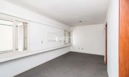 Apartamento com 1 quarto à venda na Rua Duque de Caxias, 1735, Centro Histórico, Porto Alegre, 31 m2 por R$ 215.000