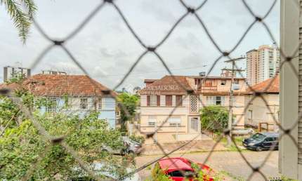 Apartamento com 3 quartos à venda na Rua Veranópolis, 100, Passo da Areia, Porto Alegre, 70 m2 por R$ 299.000