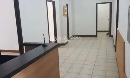 Ponto comercial à venda na Rua Gabriel Mascarello, 100, Teresópolis, Porto Alegre, 138 m2 por R$ 620.000
