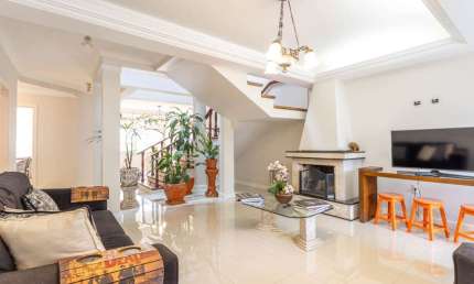 Casa com 4 quartos à venda na Avenida Cai, 865, Cristal, Porto Alegre, 272 m2 por R$ 1.285.000