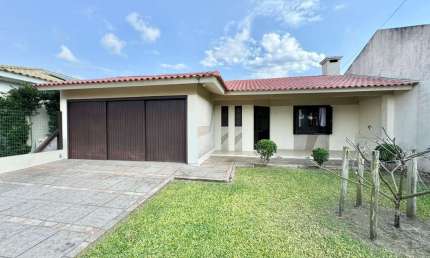Casa com 3 quartos à venda na Rua Estrela, 57, Remanso, Xangri-Lá, 141 m2 por R$ 895.000