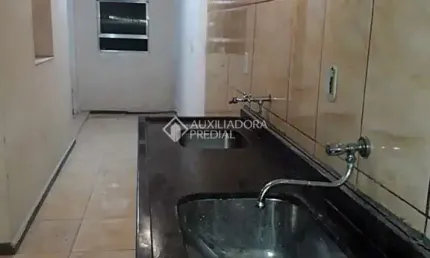 Apartamento com 2 quartos à venda na avenida berlim, 137, são geraldo, porto alegre, 80 m2 por r$ 239.000