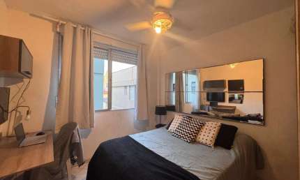 Apartamento com 1 quarto à venda na Rua Vinte e Quatro de Maio, 189, Centro Histórico, Porto Alegre, 43 m2 por R$ 260.000