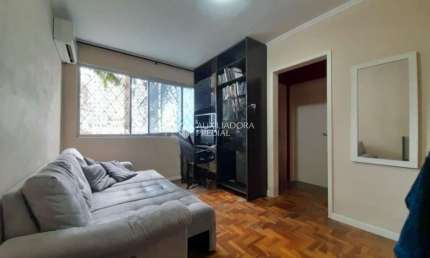 Apartamento com 1 quarto à venda na Rua Nunes Machado, 226, Azenha, Porto Alegre, 46 m2 por R$ 210.000