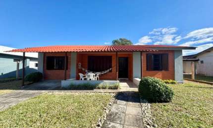 Casa com 4 quartos à venda na Rua Paná Paná, 430, Atlântida, Xangri-Lá, 100 m2 por R$ 745.000