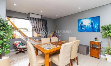 Apartamento com 3 quartos à venda na Rua Ernesto da Fontoura, 1106, São Geraldo, Porto Alegre, 136 m2 por R$ 489.000