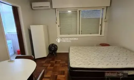 Apartamento com 1 quarto à venda na rua valparaíso, 926, jardim botânico, porto alegre, 25 m2 por r$ 165.000