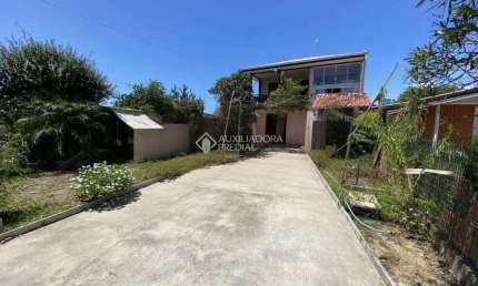 Casa com 4 quartos à venda na Bento Manoel Ribeiro, 496, Praia de Âncora, Arroio do Sal, 300 m2 por R$ 750.000