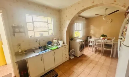Casa com 2 quartos à venda na Rua Doutor Dias da Cruz, 203, Medianeira, Porto Alegre, 90 m2 por R$ 550.000