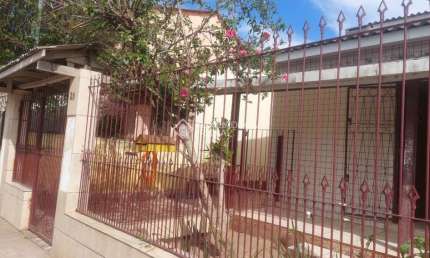 Casa com 2 quartos à venda na Beco Fernando Souto da Silva, 30, Morro Santana, Porto Alegre, 50 m2 por R$ 280.000