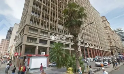 Sala comercial à venda na Avenida Borges de Medeiros, 328, Centro Histórico, Porto Alegre, 62 m2 por R$ 400.000