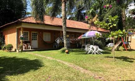 Prédio à venda na Do Viveiro, 440, Campo Duna, Garopaba por R$ 1.700.000
